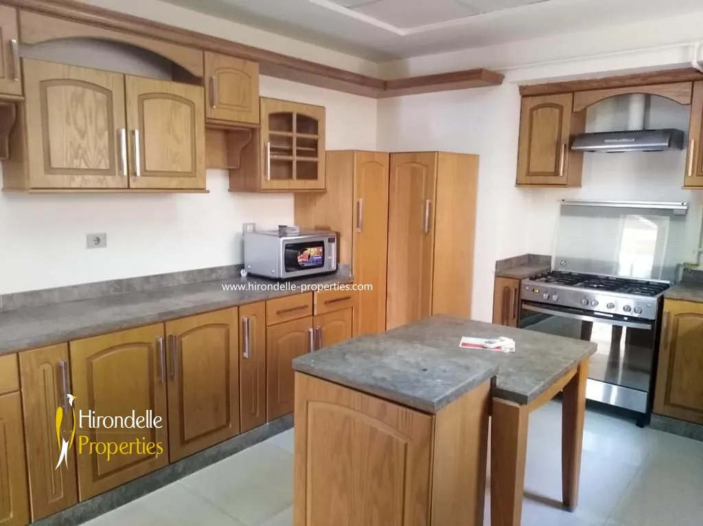 Villa With Big Garden For Rent In Katameya Heights