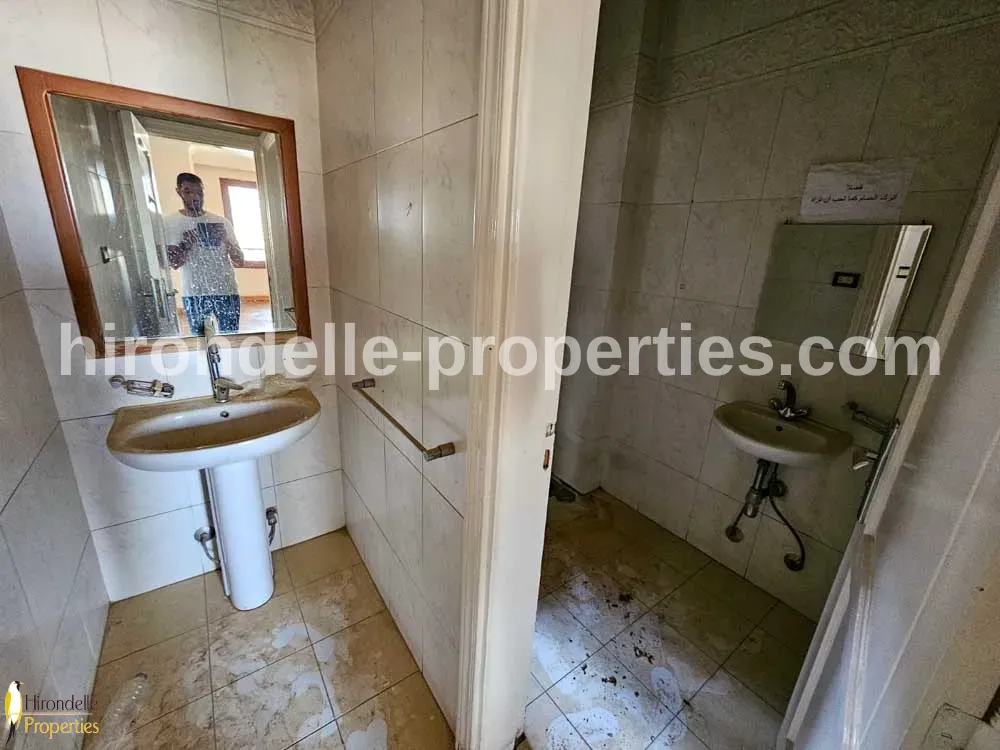 Spacious Flat For Sale in Maadi (375m)