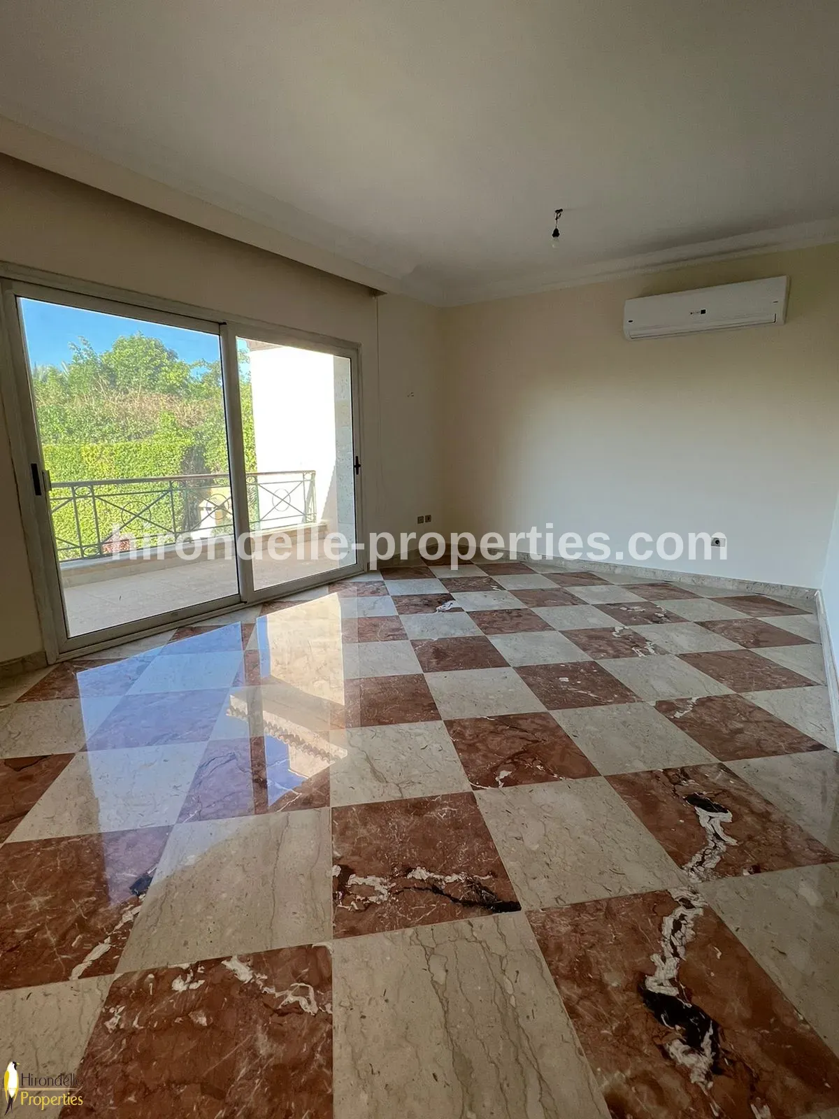 Villa With Private Pool And Garden For Rent In Katameya Heights