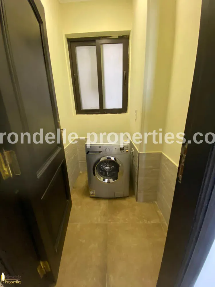 Bright Apartment For Rent In Eastown sodic