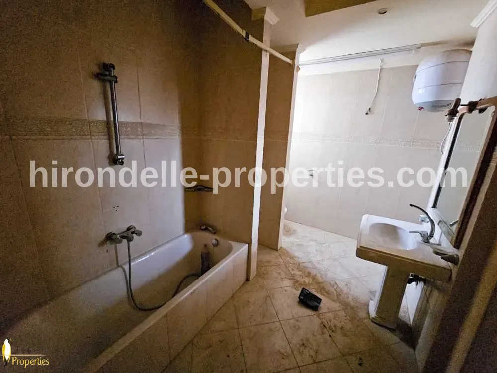 Spacious Flat For Sale in Maadi (375m)