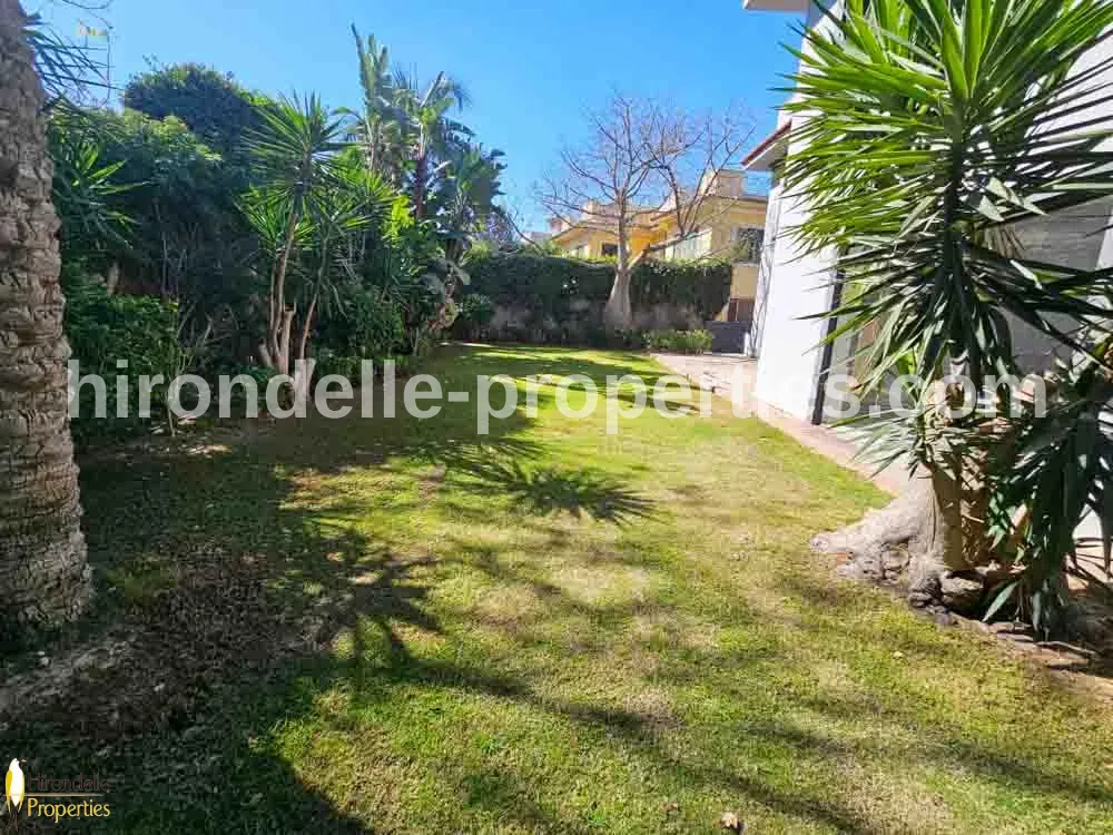 Villa With Private Garden For Rent In Katameya Heights