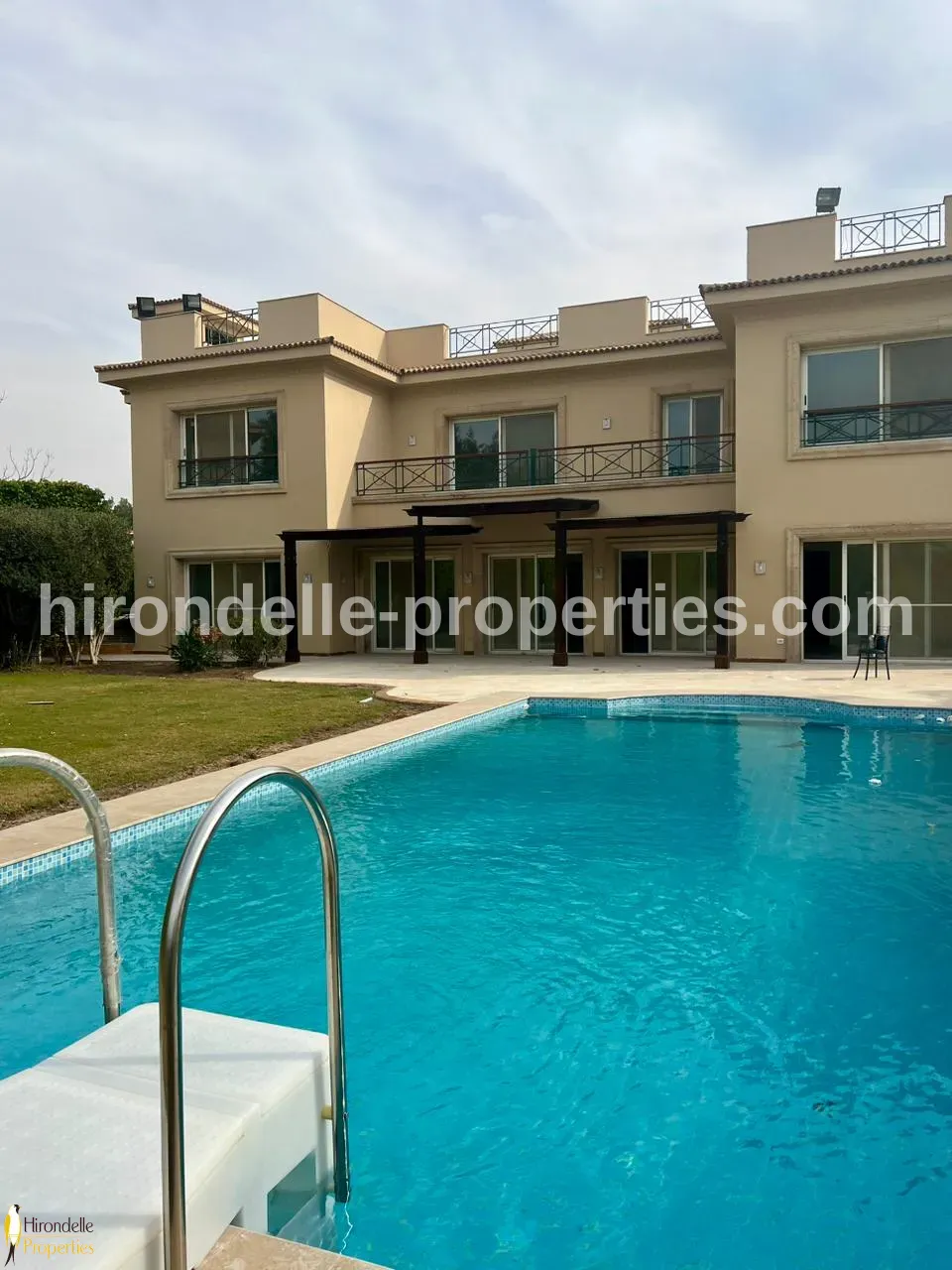 Villa With Private Pool And Garden For Rent In Katameya Heights