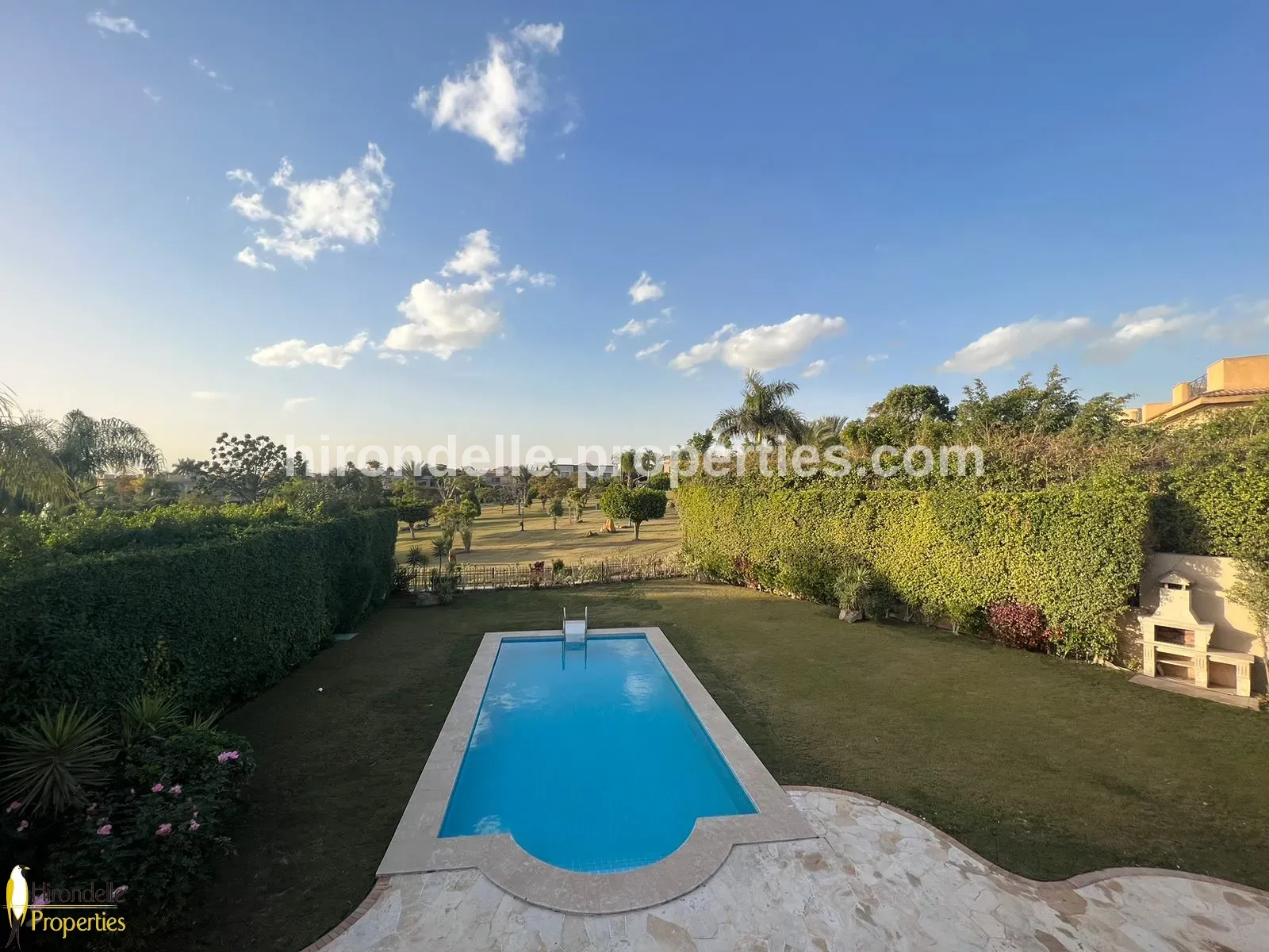 Villa With Private Pool And Garden For Rent In Katameya Heights