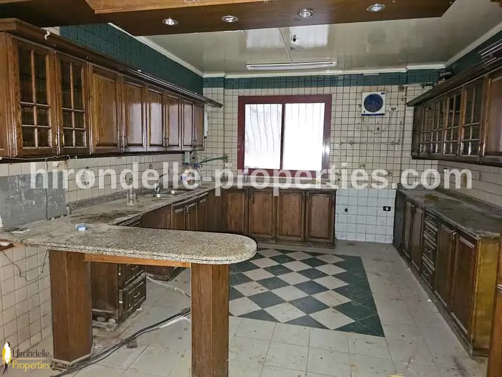 Spacious Flat For Sale in Maadi (375m)